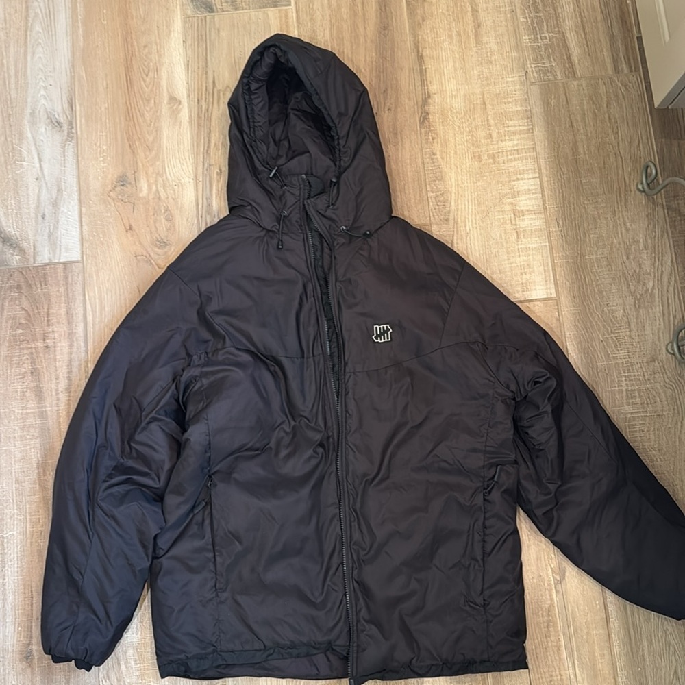 Undefeated Black Puffer Jacket XL